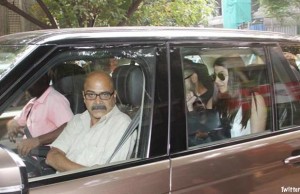 Virat Kohli's Lunch Date With Anushka Sharma And Her Dad!