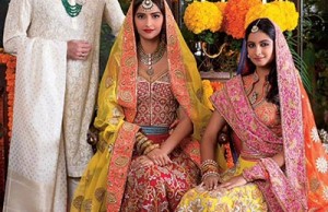 Sonam Kapoor's Bridal Look With Dad Anil Kapoor And Sister Rhea
