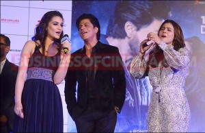 Watch: Shah Rukh Khan, Varun Dhawan, Kajol, Kriti Sing And Dance At Dilwale Song Launch!