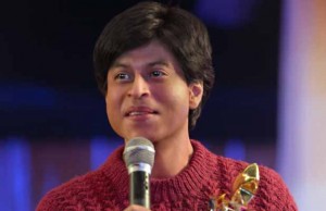 Fan Teaser: Shah Rukh Khan Proves Yet Again That He Is The King Khan!