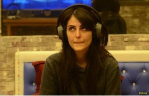 Breaking Bigg Boss 9 With Salman Khan: Mandana Karimi Sent To Secret Room!