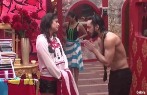 Bigg Boss 9 With Salman Khan: When Kishwer Makes Rishabh To Apologies!