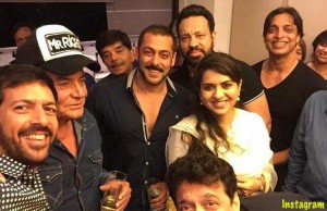 Inside Photos: Salman Khan Celebrates Dad Salim Khan's 80th Birthday