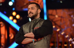 Exclusive Bigg Boss 9: You Won't Believe What Salman Khan Warns Housemates OFF CAMERA!