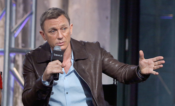 Spectre’s James Bond Daniel Craig Speaks Up On Bollywood Movies