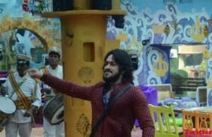 Bigg Boss 9 With Salman Khan: Rishabh Sinha Makes Grand Wildcard Entry