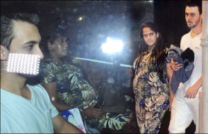 Photos: Salman Khan's Sister Arpita Khan Sharma Flaunts Baby Bump