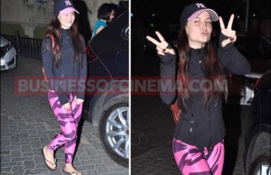 Photos: Elli Avram Snapped In Casual Attire!
