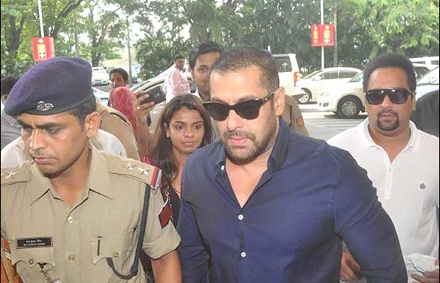 Hit And Run Case: Mumbai Police Issue 16 Mistakes In The Salman Khan Probe