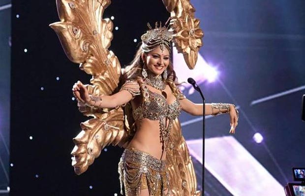Urvashi Rautela Doesn’t Win The Miss Universe Crown, But Steals The Show!