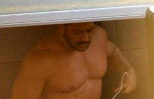 LEAKED! Salman Khan's HOT Shirtless Look For Sultan