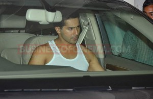 OMG! Varun Dhawan Injured!