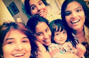 AbRam's Picture With Gang Of Girls Is Extremely Adorable!