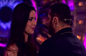 Watch: Salman Khan And Katrina Kaif's ROMANTIC Moments On Bigg Boss 9
