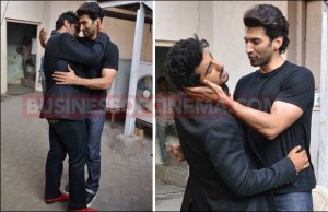 Photos: It's Not Ranveer Singh, But Who Is Arjun Kapoor Bromancing?