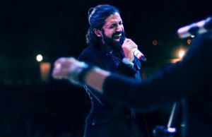 Farhan Akhtar Takes Youth On A Sound Trip Across India