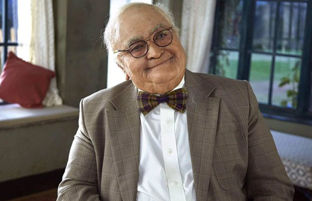 Kapoor & Sons First Look: We Bet You Won’t Identify This Actor In His Worth Crore Makeup !