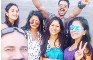 Snapped: Shahid Kapoor's Birthday Fun With Mira Rajput And Friends