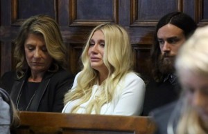 Kesha Offered To  Withdraw Her Case Against Dr. Luke In Return Of 'Freedom'