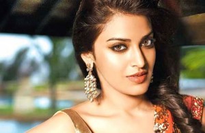 Anushka Ranjan Supports Rape Victims And Wants A Supportive Society To Live In