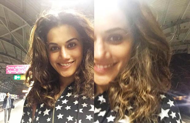 Taapsee Pannu Travels By Delhi Metro