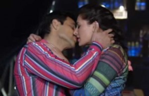 Nargis Fakhri Didn't Enjoy Kissing Emraan Hashmi