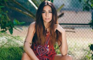 Monica Dogra Learns How DJ!
