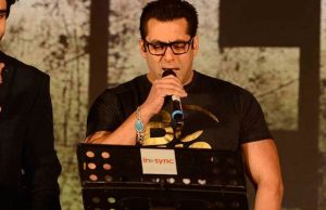 Catch Salman Khan Singing Jag Ghumiya For Sultan!