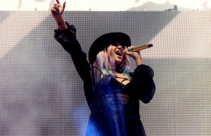Amid Legal Battle With Dr. Luke, Kesha Drops New Powerful Song True Colors With Zedd