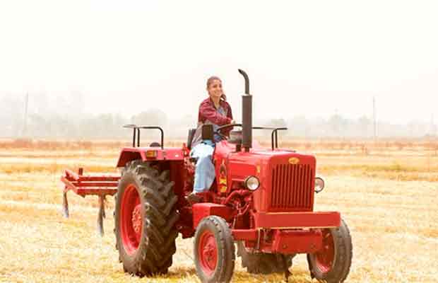 Photo: Sultan Star Anushka Sharma Is Driving Tractor In Haryana