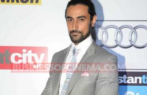 Revealed: Kunal Kapoor's Look In Tigmanshu Dhulia’s Raagdesh