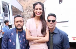 Akshay Kumar And Riteish Deshmukh's Camaraderie Will Surely Leave You In Splits!