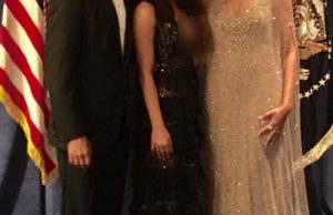 Photo Alert: Priyanka Chopra With Barack Obama At White House Correspondents' Dinner