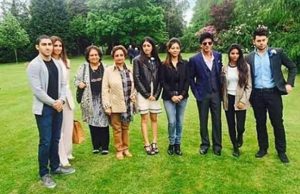 Why Did Aryan Khan Miss Out To Be Part Of This Khan-Nanda Family Pic?