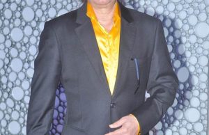 Veteran Bollywood Actor Lost His Life Due To Cardiac Arrest