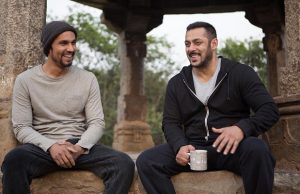 Photo Alert! What Are Salman Khan And Randeep Hooda Bonding Over?