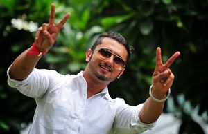 After Delivering 2018 With 2 Chartbusters, Intimate Birthday Celebrations For Yo Yo Honey Singh!