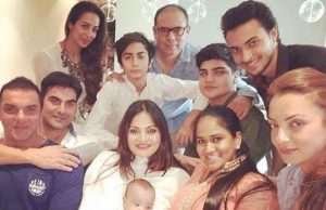 Malaika- Arbaaz, Sohail- Seema Celebrate Eid Together With The Khan-Daan!