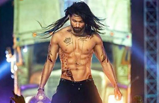 Shahid Kapoor Receives Thank You Letters For His Performance As Tommy Singh!
