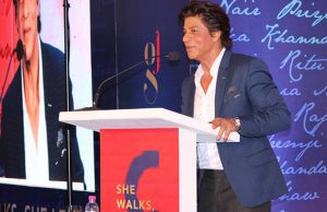 Watch:Shah Rukh Khan's Inspiring Poem On 'Fight Like A Girl' Will Make You Love Him More