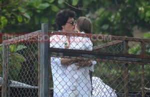 Awww! Here's What AbRam Said To Shah Rukh Khan After Seeing Thousand Fans Outside Mannat