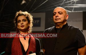 LFW 2016: Kangana Ranaut Flaunts The Right Attitude On The Ramp In Tarun Tahiliani Creation!