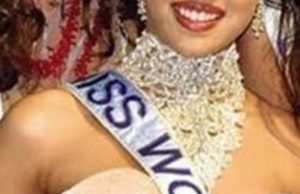 #Throwback Pic: Priyanka Chopra Recalls Her Glorious Win At The Miss World Pageant