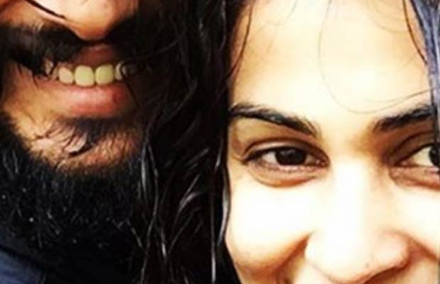 Look How Riteish Deshmukh and Genelia Deshmukh Are All Drenched In Love!