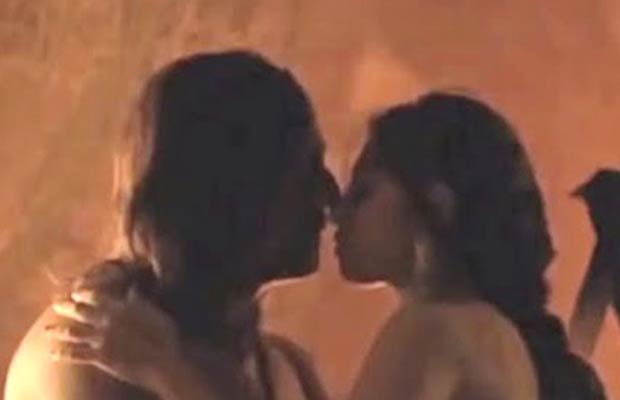 Radhika Apte’s N*de Video From Parched Goes Viral, Here’s What Producer Of The Film Has To Say