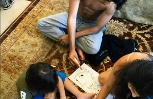 So Cute! Shah Rukh Khan Kids Clicked While Drawing Together