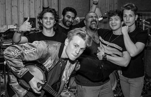 This New Song Is Taking Over The Internet Like Crazy, You Must Hear It Too!
