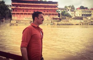 Akshay Kumar’s Conversation With Rolex Baba Is A Must Watch!