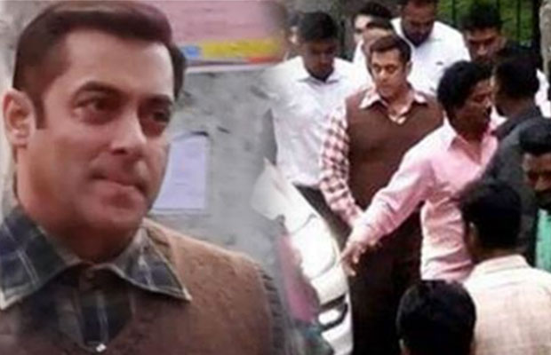 New Photos: What Does Salman Khan’s Look For Tubelight Remind You Off?