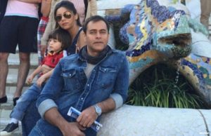 Snapped: Gauri Khan And Son AbRam Joins Shah Rukh Khan In Europe